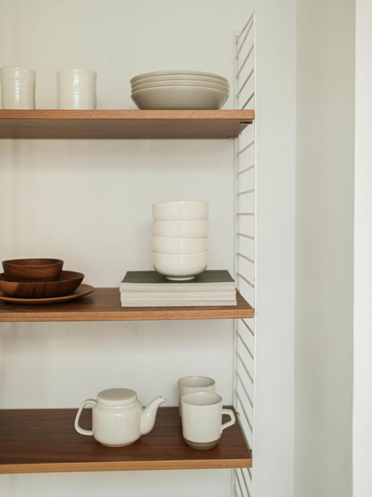 Setting Up Home: Essential Checklist for Your First Apartment or New House Move-In - Alagu Home