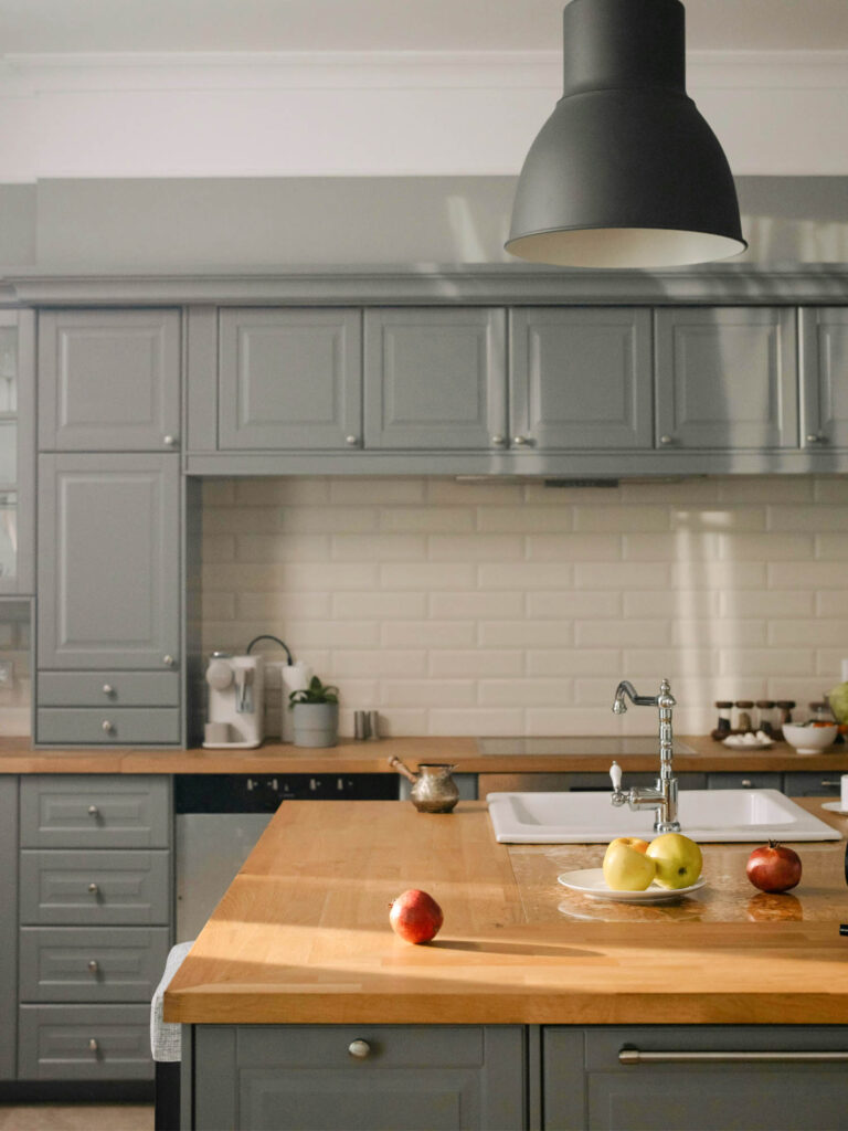 Creative Ways to Upgrade Your Kitchen Without Breaking the Bank or Renovating - Alagu Home