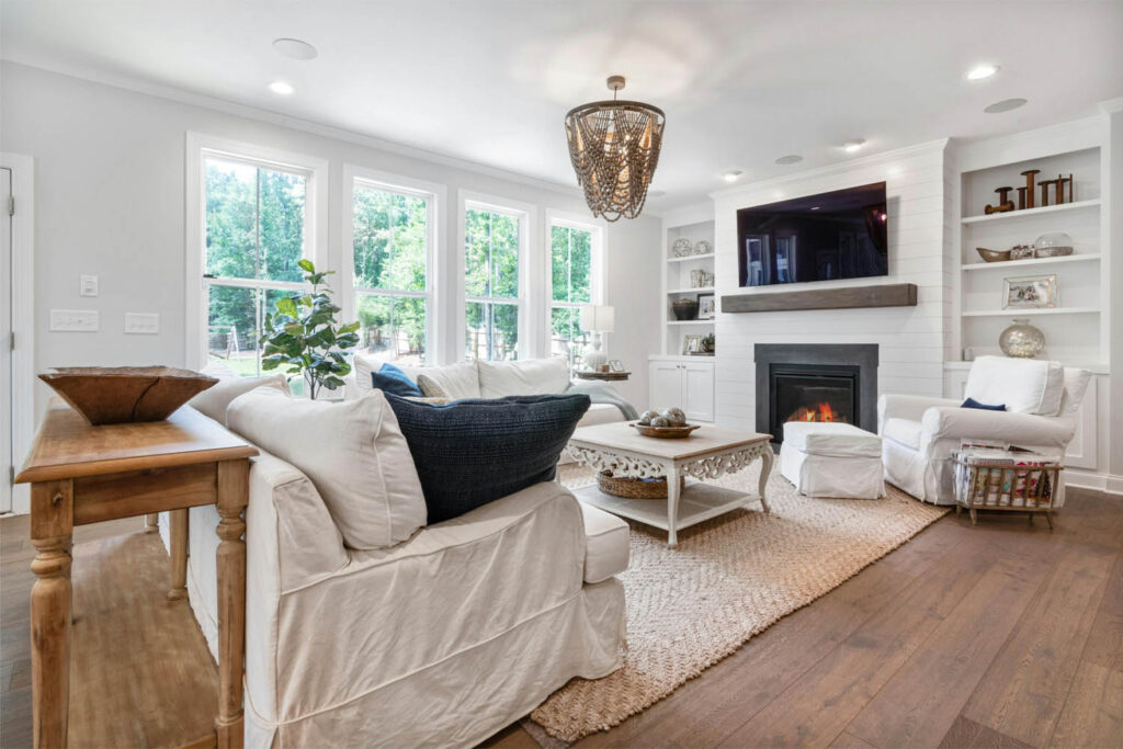 How to Use Rugs to Enhance Your Room's Decor - Alagu Home