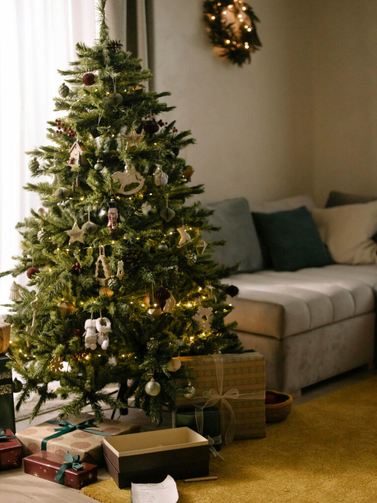 Inspiring Christmas Decor Ideas for a Festive Home - Alagu Home